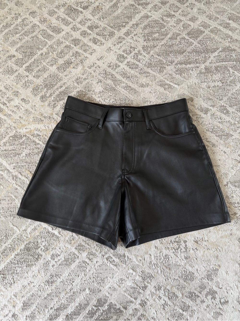 Abercrombie & Fitch High Rise Dad Short